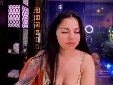 NovaDiamond – webcam model profile photo Image 8