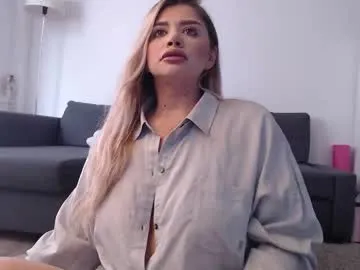 Live with Aisi-20 on FliCam Image 12