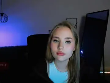 amelia_shiny_ Image 7