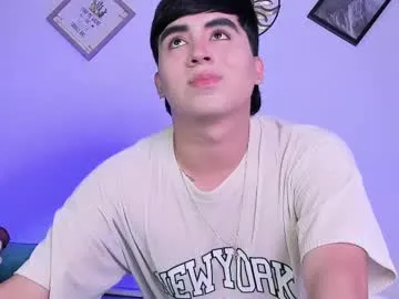 Nina_young – webcam model profile photo Image 5