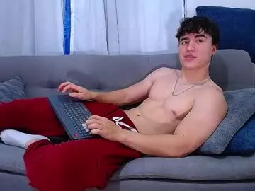 LauraJean – webcam model profile photo Image 10