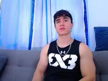 LauraJean – webcam model profile photo Image 12