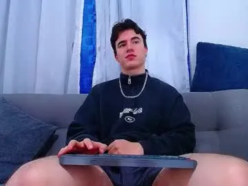 LauraJean – webcam model profile photo Image 17