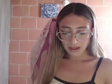 _Crystal_evains – webcam model profile photo Image 18