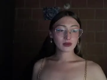 _Crystal_evains – webcam model profile photo Image 2