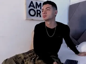 maxpac_rocco – webcam model profile photo Image 15