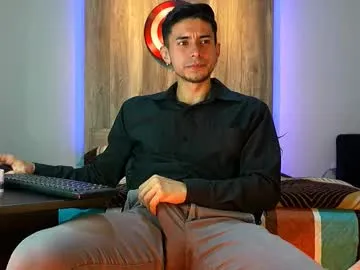 MiraDelynn – webcam model profile photo Image 9