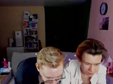 AprilXXS – webcam model profile photo Image 3