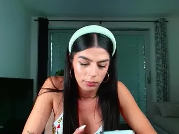 AmbarMore – webcam model profile photo Image 18