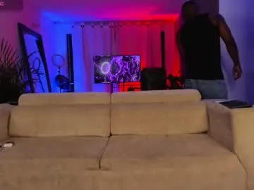 SofiRivas – webcam model profile photo Image 12