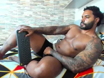 NinaFontana – webcam model profile photo Image 9