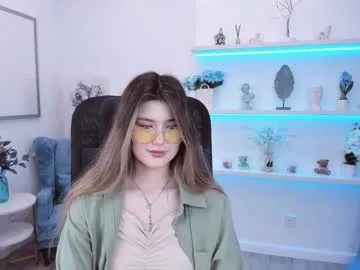 VaniaLee – webcam model profile photo Image 3