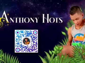 AnnieMilan – webcam model profile photo Image 14