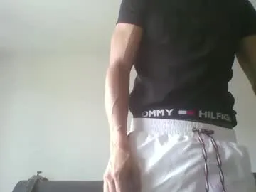 mikan_kun_st – webcam model profile photo Image 4