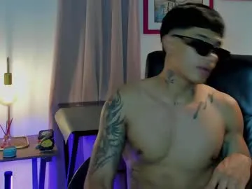 Dustin_Sonne – webcam model profile photo Image 3