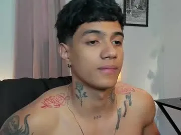Dustin_Sonne – webcam model profile photo Image 9