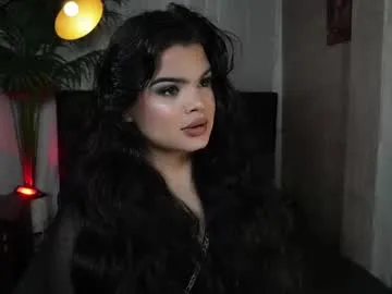 MaddyRomero – webcam model profile photo Image 9