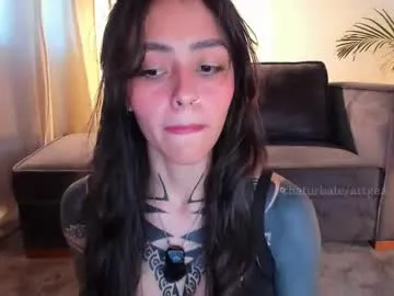 HarleyDum – webcam model profile photo Image 7