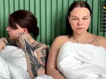 LiaCocktt – webcam model profile photo Image 2