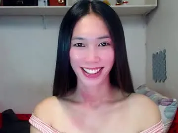 AmberCrost – webcam model profile photo Image 16