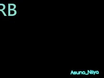 PhoenixK – webcam model profile photo Image 17