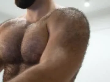 roouse – webcam model profile photo Image 16