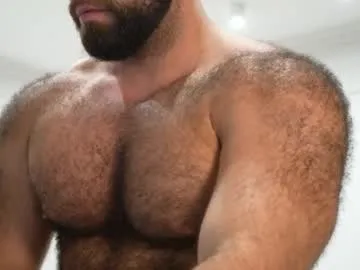 roouse – webcam model profile photo Image 17