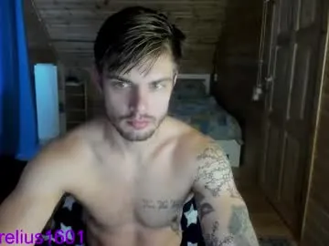 roouse – webcam model profile photo Image 15