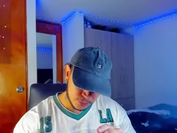 MollyLoveNZ – webcam model profile photo Image 9