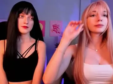 HOT-CUPAL22 – webcam model profile photo Image 12