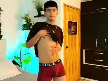 otouhu76 – webcam model profile photo Image 15