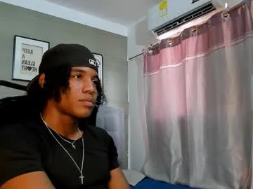mason_jr – webcam model profile photo Image 9
