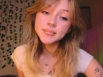 Live with baby_adele on FliCam