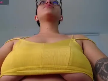 emma_glamm – webcam model profile photo Image 2