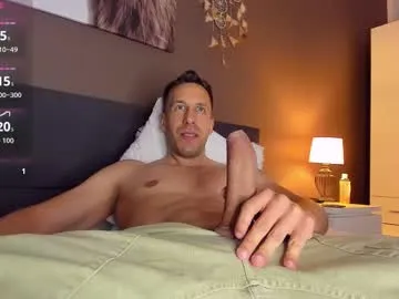 EliotStone – webcam model profile photo Image 12