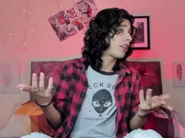 atesturky – webcam model profile photo Image 13