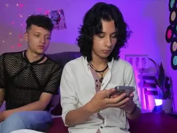 atesturky – webcam model profile photo Image 4