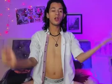 atesturky – webcam model profile photo Image 7