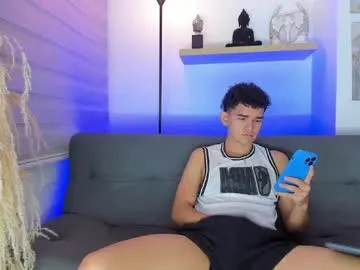 KateValencia – webcam model profile photo Image 4