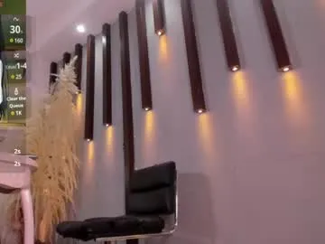 MaryTia – webcam model profile photo Image 5