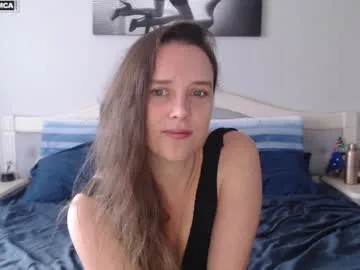LauraCaruso – webcam model profile photo Image 17