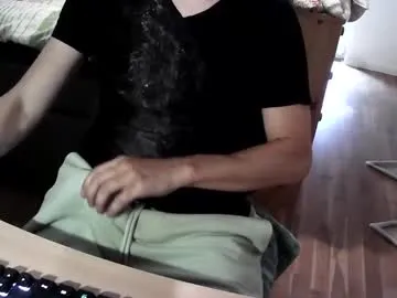 ArianaSole – webcam model profile photo Image 4