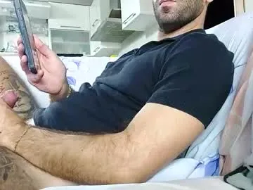 EmberRoseXXX – webcam model profile photo Image 11