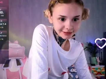 LorrySkye – webcam model profile photo Image 11