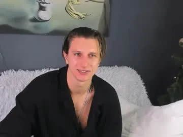 Fizozoo – webcam model profile photo Image 2