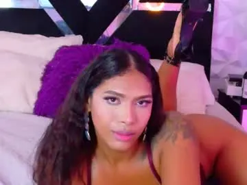 chanbery – webcam model profile photo Image 4