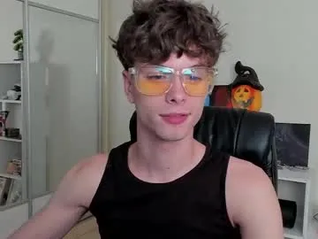 Melissakovalenko – webcam model profile photo Image 3