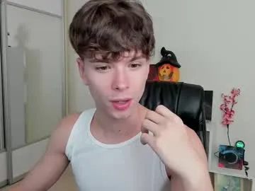 Melissakovalenko – webcam model profile photo Image 8