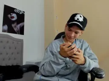 CarinaEstrada – webcam model profile photo Image 18