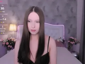 LauraJean – webcam model profile photo Image 9